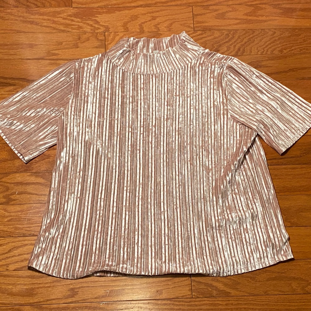 LOFT Shimmering Velvet Pink Short Sleeve Top - Size Large